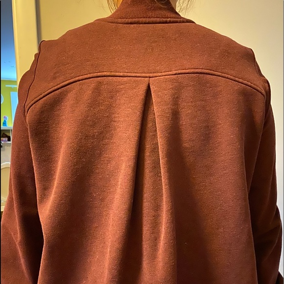 Lululemon jacket - Picture 6 of 7